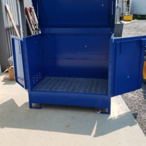 Lockable Job Box Outdoor Drum Cabinet 110 Gal. Capacity
