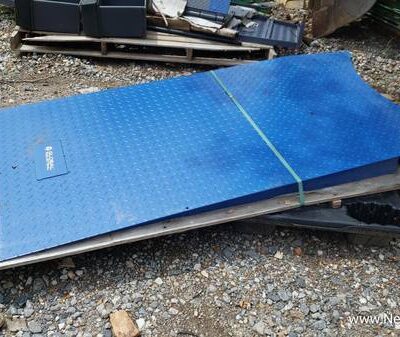 Steel Approach Ramp 79"L x 39.5"W x 3"H,