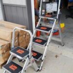 Safety Aluminum Step Ladder - 2 - 3 4 Step
