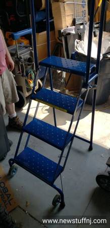 Ballymore 4 Step Lock-N-Stock Folding Rolling Ladder, 350 Lb. Cap