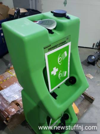 Portable Eyewash Station – 16 Gallon