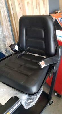 Forklift Tractor Truck Seat with Seat Belt