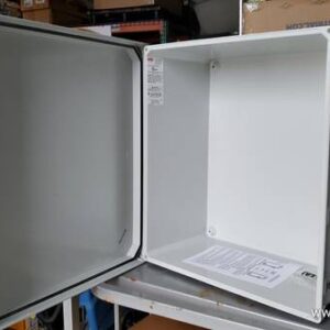 18 x 16 x 9 Hoffman Fiberglas Electrical Enclosure w latches