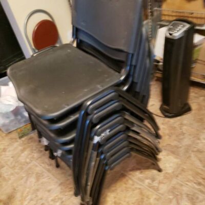 8x Steel/Plastic Nesting Stacking Chairs