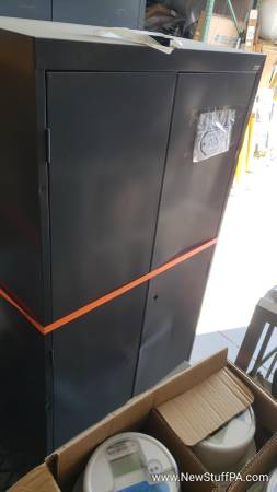 BARGAIN BIN – Damaged cabinets and more at a steep discount