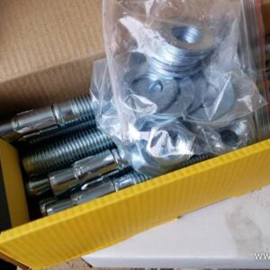 LOT OF 630X DeWalt 7448SD1 Concrete Expansion Anchor 3/4" x 8-1/2"