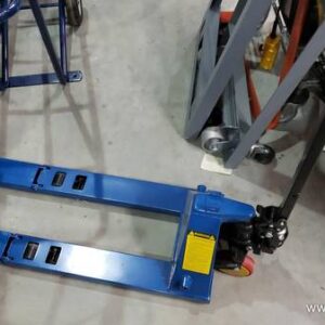 Foldable Mini Manual Pallet Jack, 2200 lb. Cap 4"W x 31-1/2"L Forks