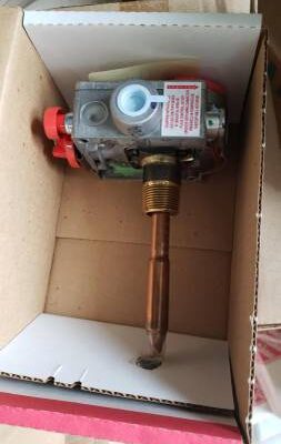 110-508 Robertshaw R103RVTLPPA, LP Gas Water Thermostat, 160F Max