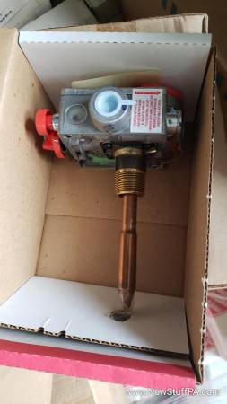 110-508 Robertshaw R103RVTLPPA, LP Gas Water Thermostat, 160F Max