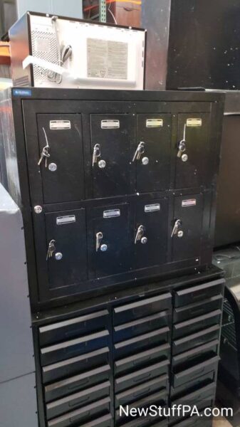 2-Tier 8 Door Locker w/ Key Lock, 28-1/2″Wx11-1/4″Dx26-3/4″H