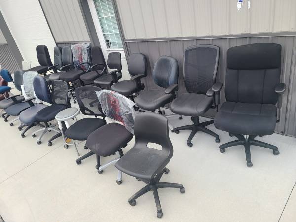 Wholesale Lot Bulk Pallet Load Reclining Rolling Office Chairs