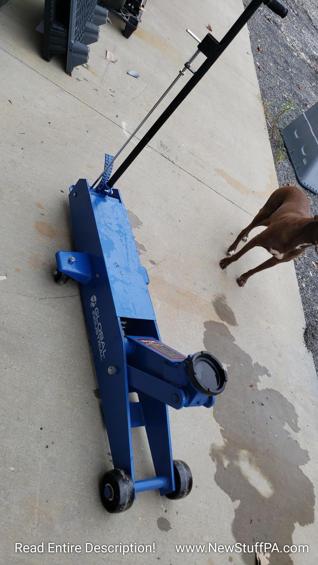10 Ton Commercial Equipment Floor Jack with T-Handle, Hydraulic Pump - Image 3